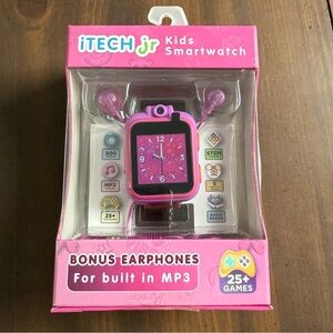 iTech Jr Kids Smartwatch with Earphones For Built In MP3 Purple-Pink New